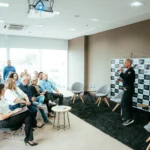 ae7d8a_a902ca0a58bf43c893717899b2767a0e~mv2